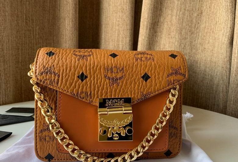 MCM Replica Bags MCM 18x13x8cm DY 2