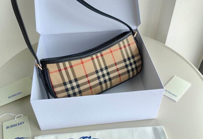 Burberry Replica Bags 26X6X12cm 052509 IQ