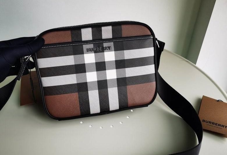 Burberry Replica Bags 25X5X18cm 050406 IQ  2colour