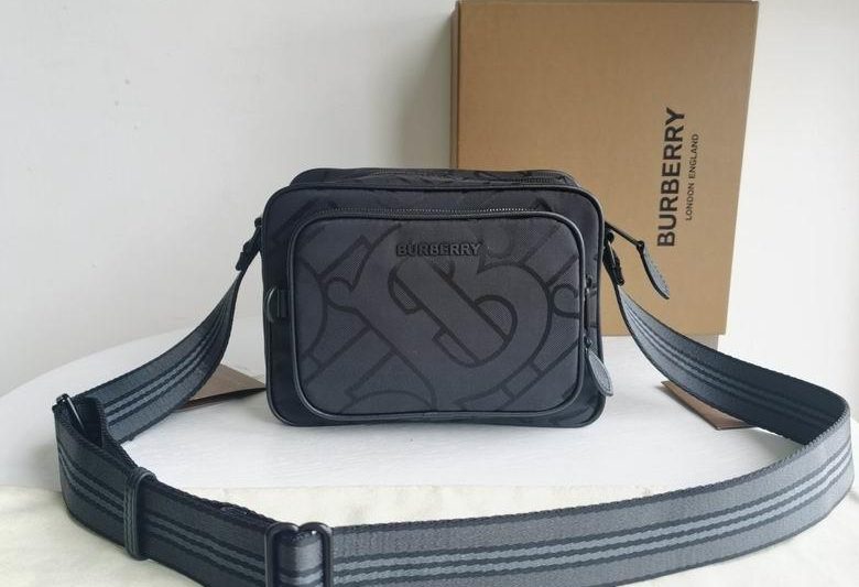Burberry Replica Bags Burberry 28x15x9cm HQ  1
