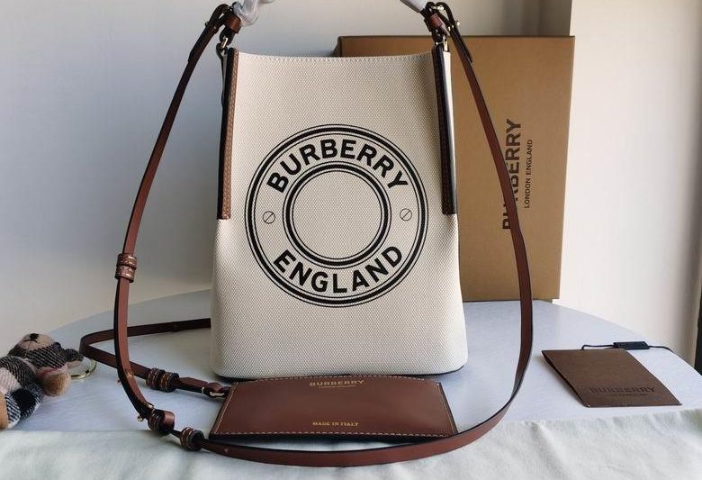 Burberry Replica Bags 80268241 21X16.5X25cm IQ