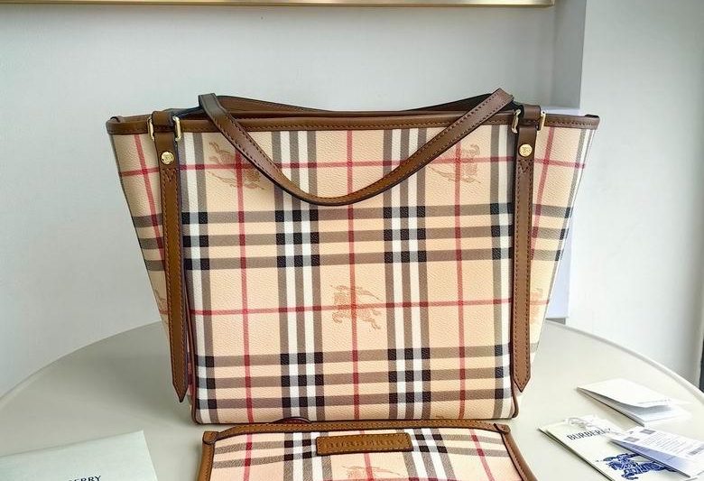 Burberry Replica Bags 8883 26X27X15cm IQ 2colour