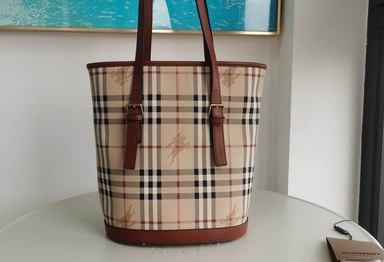 Burberry Replica Bags 80111133 24.5X16X29cm  IQ
