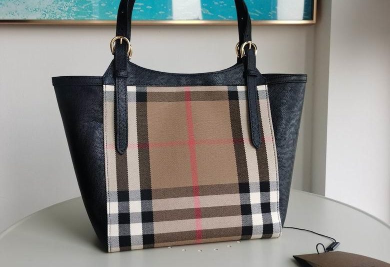 Burberry Replica Bags 29.5X25.5X13cm 032506 IQ  2colour