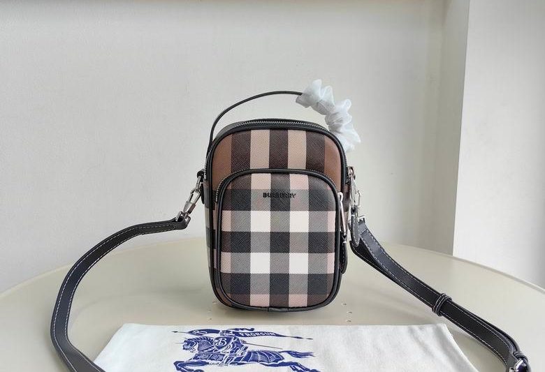 Burberry Replica Bags 80430881 14X6X19.5cm IQ 2colour