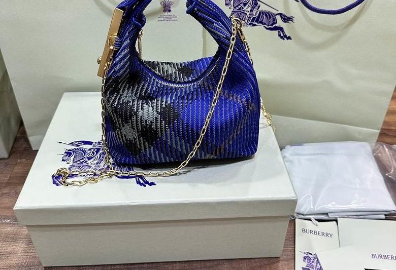 Burberry Replica Bags 16X10X26cm 031103 IQ 3colour