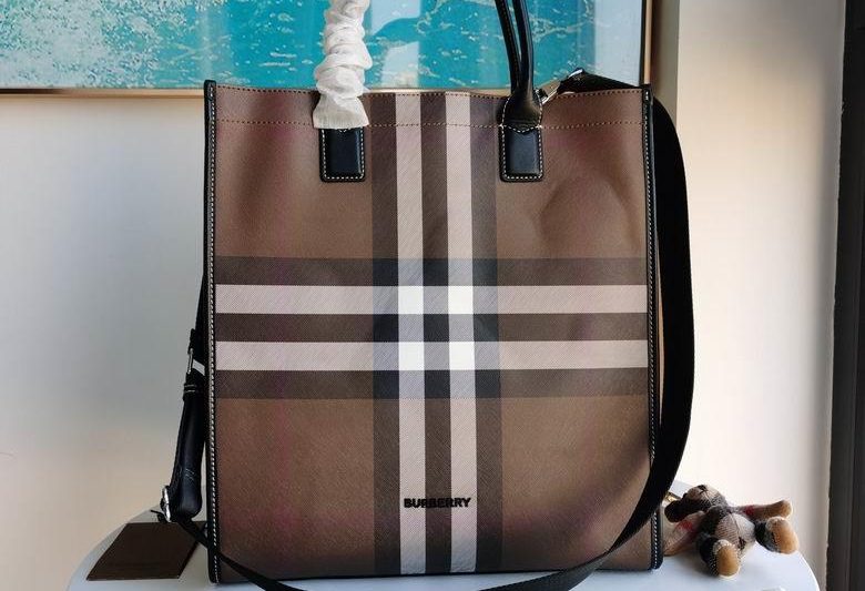 Burberry Replica Bags Burberry 37x35x14cm HQ