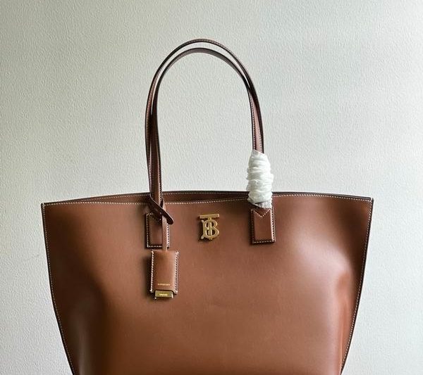 Burberry Replica Bags 25031 34x14x28cm yz 02
