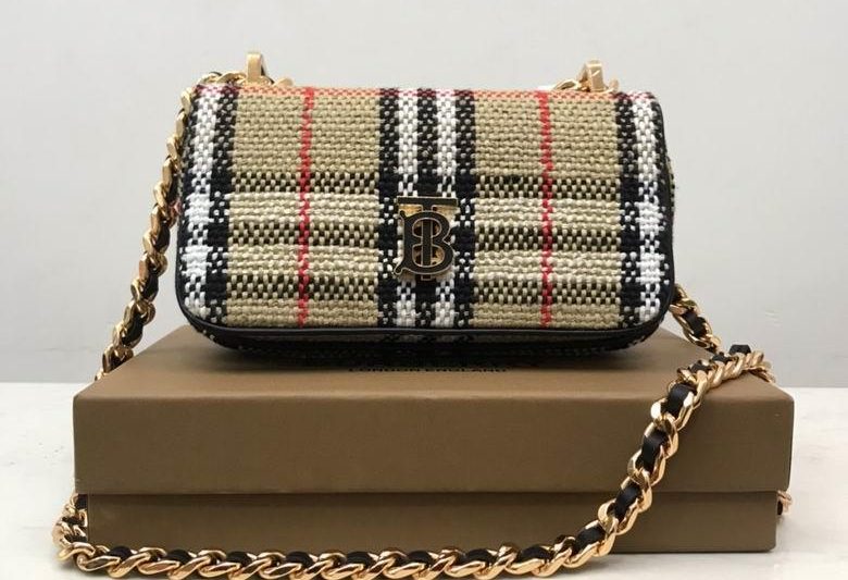 Burberry Replica Bags 80630831 17X3.5X10cm DN