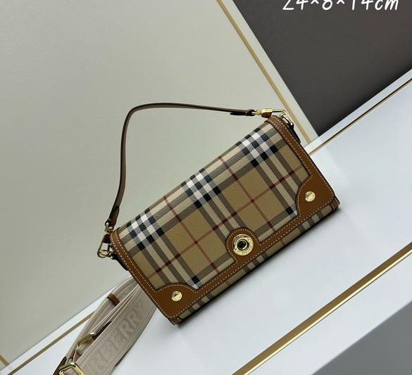 Burberry Replica Bags Burberry 8366 24x8x14cm ww