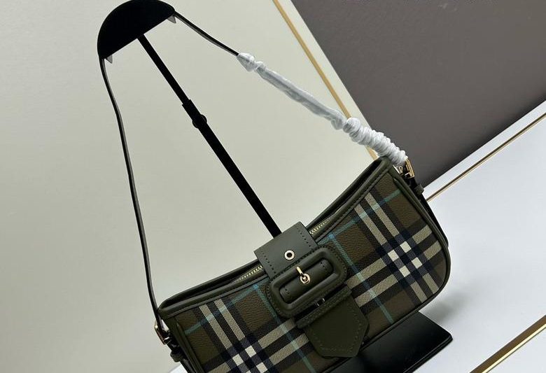 Burberry Replica Bags Bur 8033 26x6x12cm ww