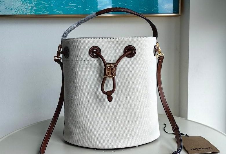 Burberry Replica Bags 16X26X26cm 071704  XM