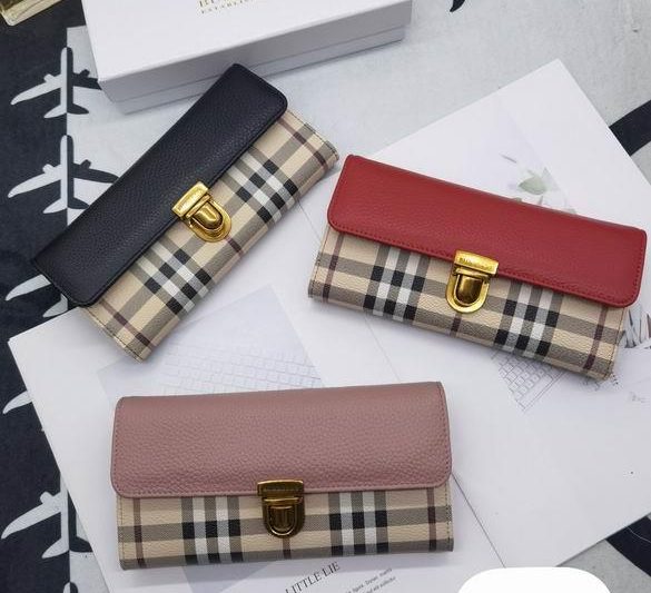 Burberry Replica Bags WL8171 three colors