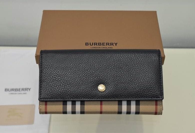 Burberry Replica Bags WL1185 19.5x3x10