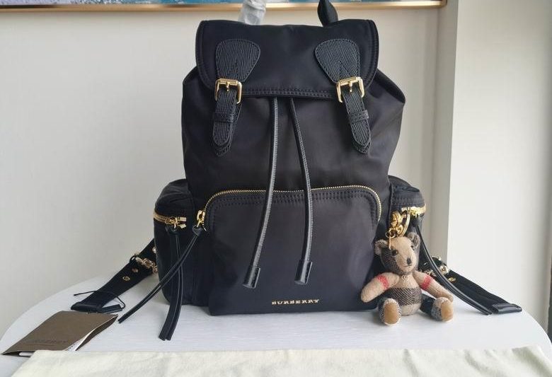 Burberry Replica Bags 8791 31X14X38cm IQ 5