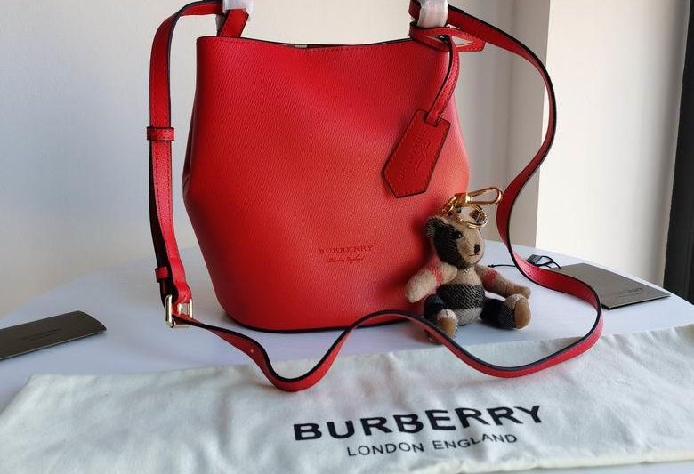 Burberry Replica Bags 1531 18.5X23X15cm XM 8