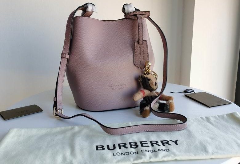 Burberry Replica Bags 1531 18.5X23X15cm XM 7