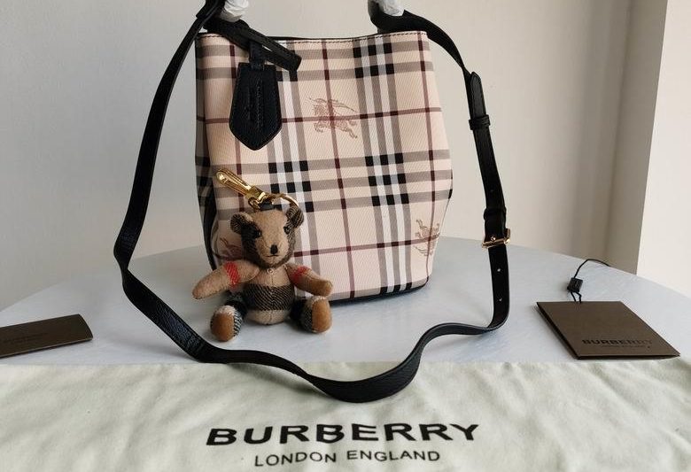 Burberry Replica Bags 1531 18.5X23X15cm XM 3