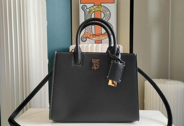 Burberry Replica Bags 27X20cm 121415 YG 5