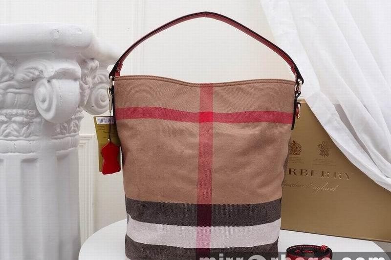 Burberry Replica Bags TT8206 red