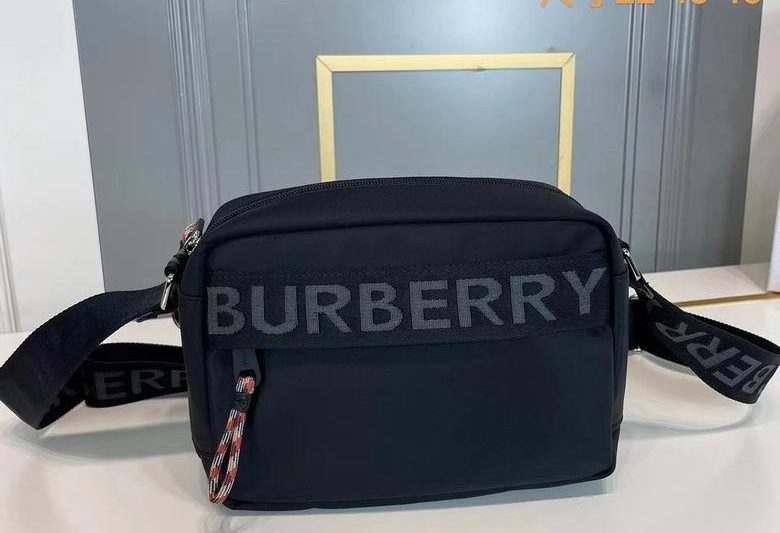 Burberry Replica Bags 606 22X15X10cm XM