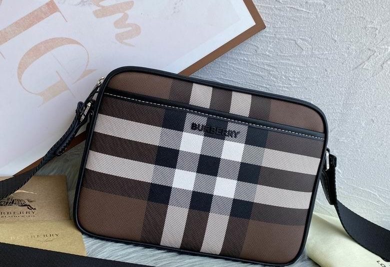 Burberry Replica Bags 8068588 25X5X18cm WP