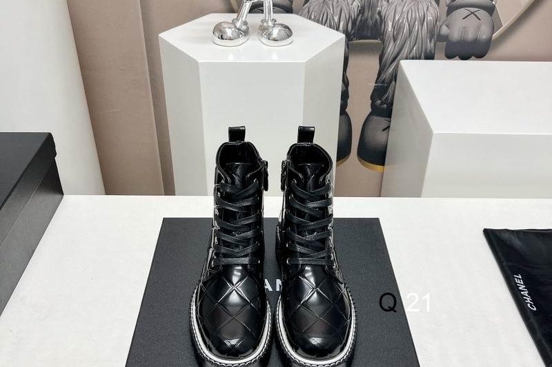 Replica Chanel Shoes size 35-40 4C J0801