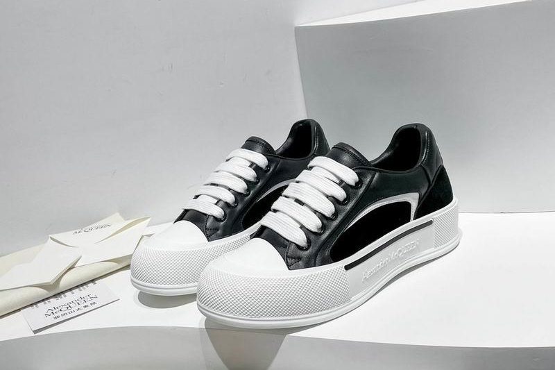 Replica Alexander McQueen Shoes size 35-45 mnw0501
