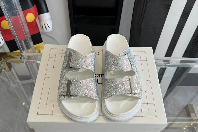 Replica Alexander McQueen Shoes size 35-40 hnw0425