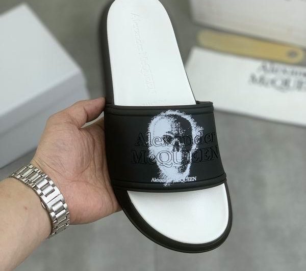 Replica Alexander McQueen Shoes size 35-46 mnw0414
