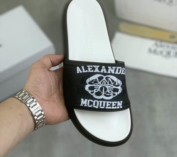 Replica Alexander McQueen Shoes size 35-46 mnw0412
