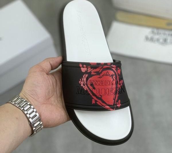 Replica Alexander McQueen Shoes size 35-46 mnw0411