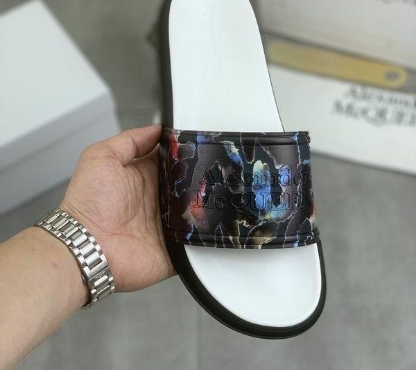 Replica Alexander McQueen Shoes size 35-46 mnw0409
