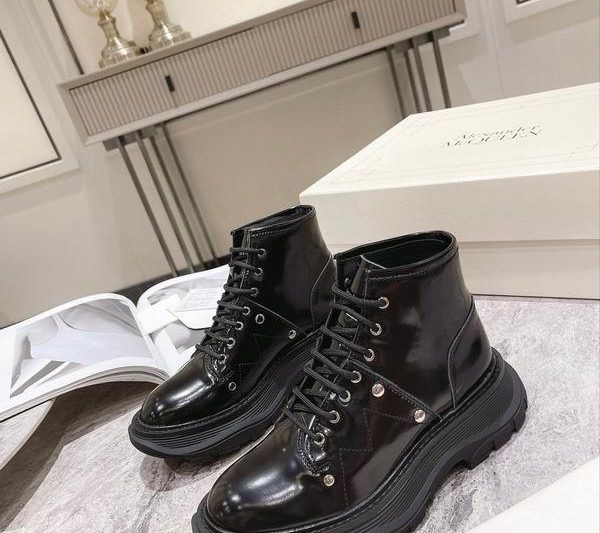 Replica Alexander McQueen Shoes size 35-40 hnm0101