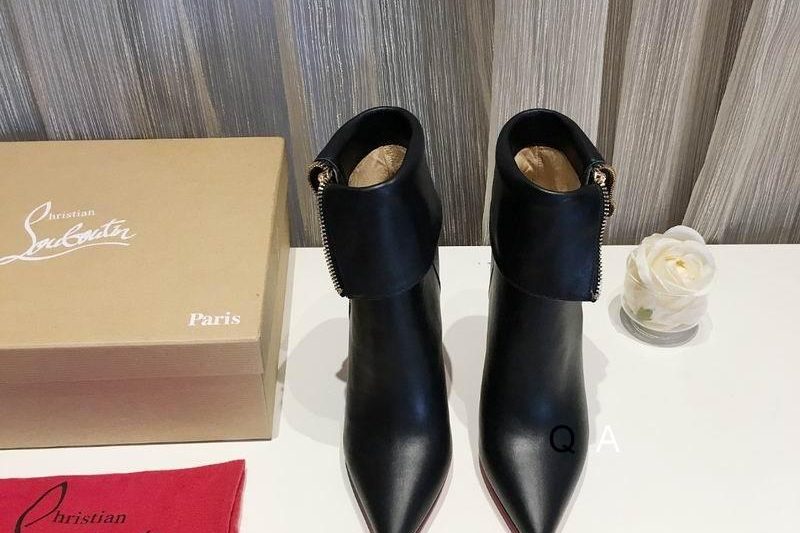 Christian Louboutin Shoes CL colour size 35-40 A01001