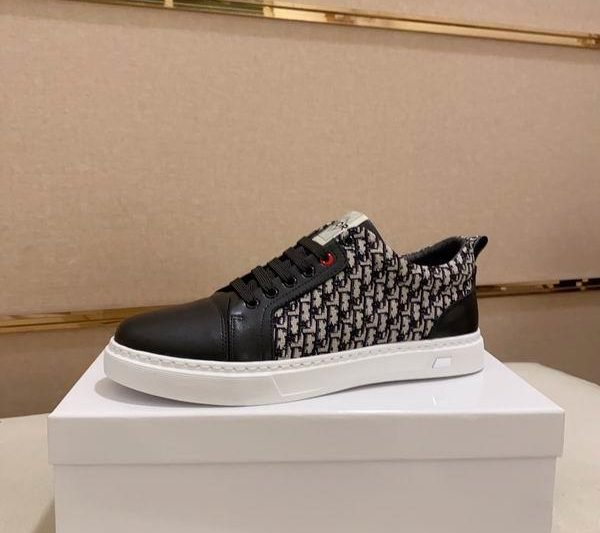 Replica Dior Shoes size 38-44 hnm0158