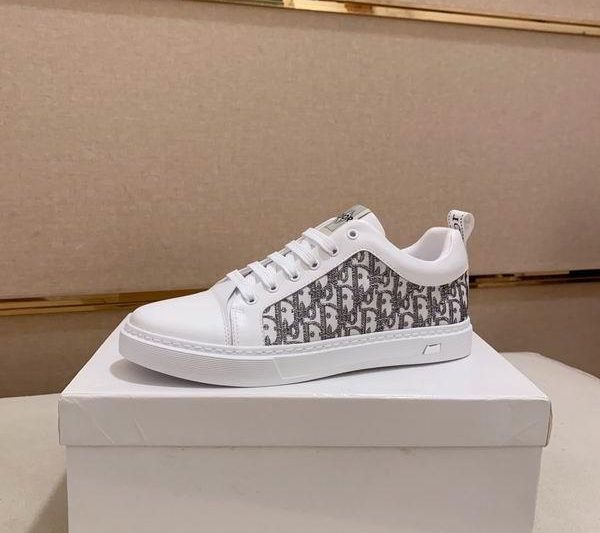 Replica Dior Shoes size 38-44 hnm0140