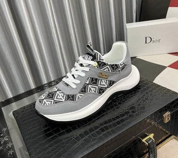 Replica Dior Shoes size 38-44 hnm0149