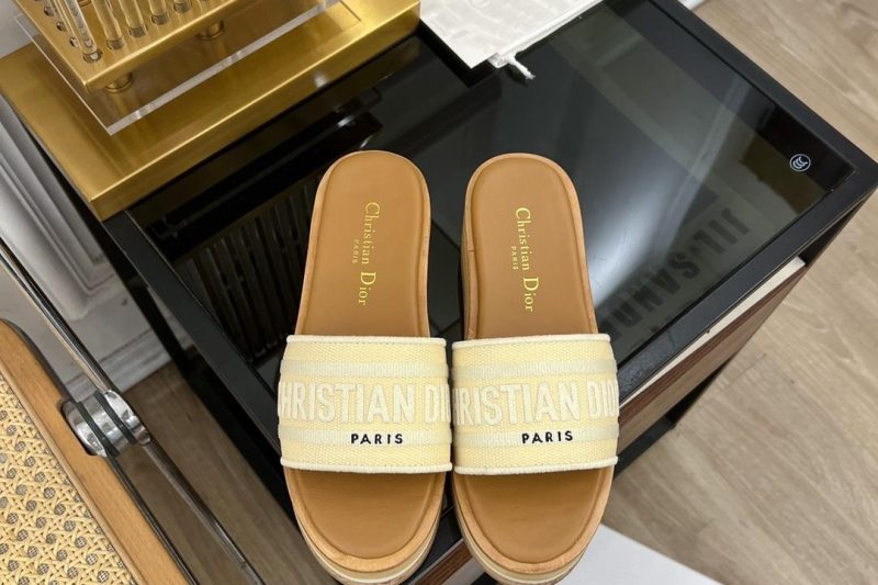 Replica Dior Shoes size 35-42 h0704
