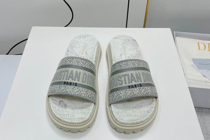 Replica Dior Shoes size 35-40 mnw0411