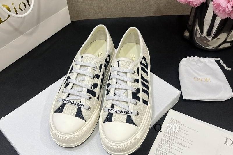 Replica Dior Shoes size 35-39 XX1001
