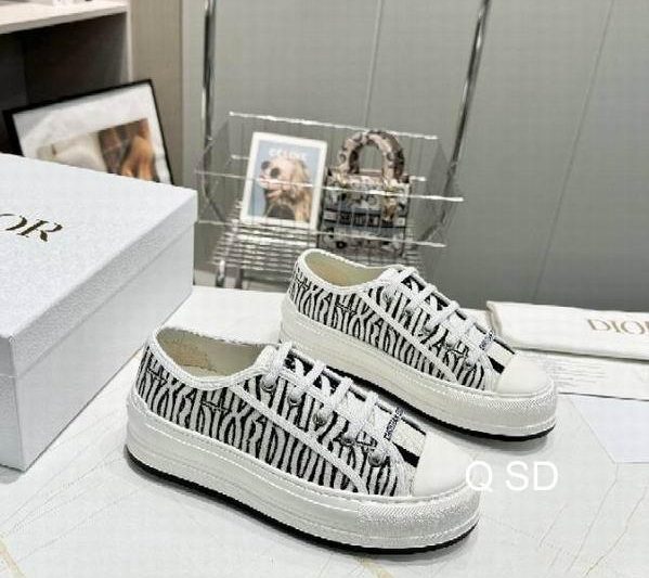 Replica Dior Shoes size 35-40 SD0807