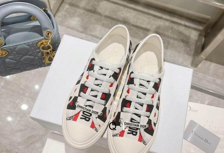 Replica Dior Shoes size 35-41LL0105