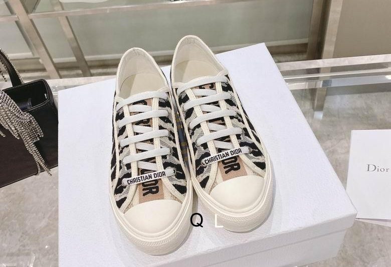 Replica Dior Shoes size 35-41LL0104