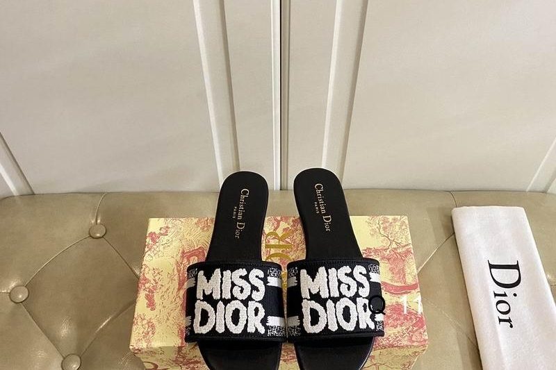 Replica Dior Shoes size 35-40 Y0801
