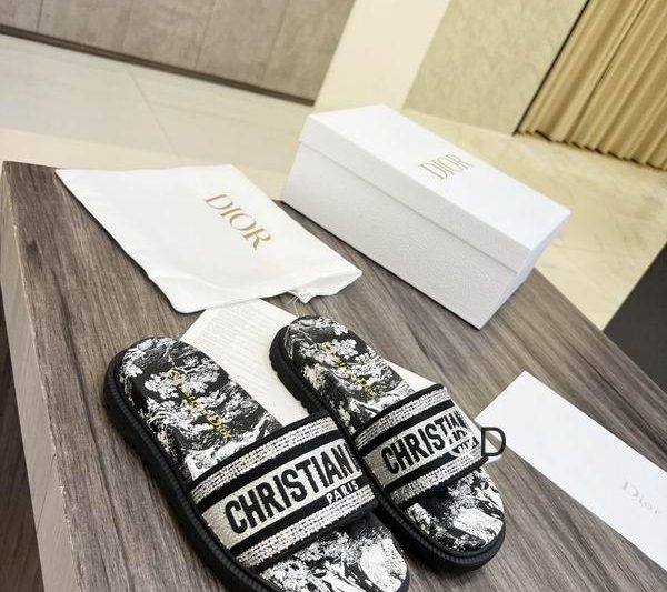 Replica Dior Shoes size 35-40 GDT0123