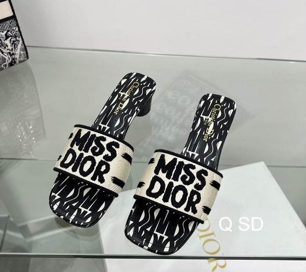 Replica Dior Shoes size 35-40 SD0801