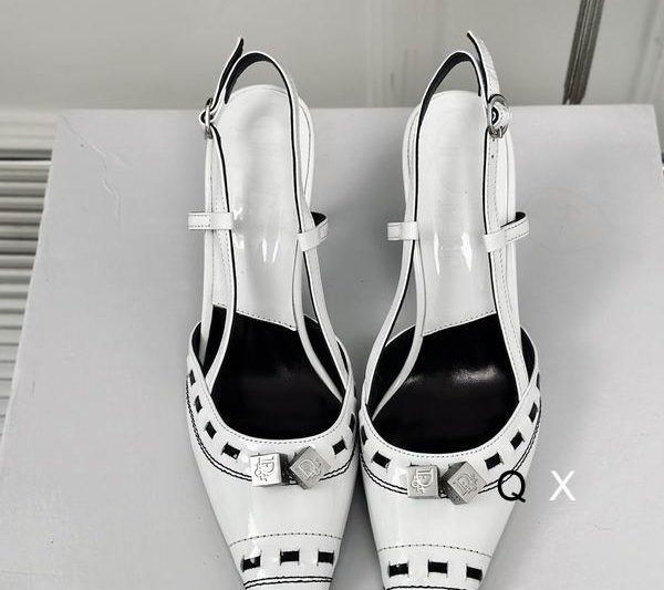 Replica Dior Shoes size 35-40 8.5CM JX0301