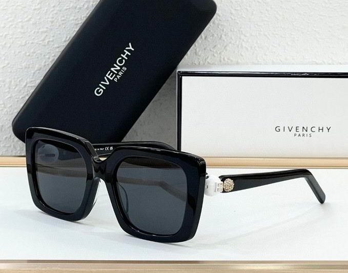 Replica Givenchy Glasses 03smh43