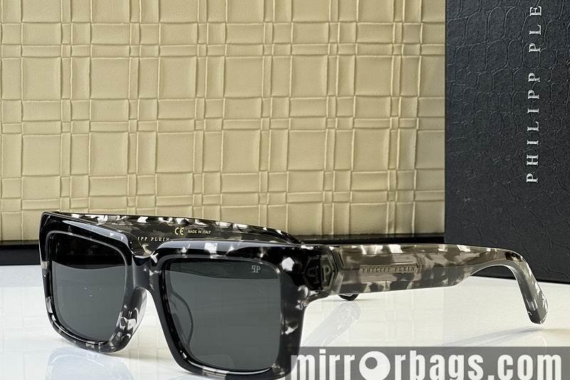 Replica PP Glasses 03smh32